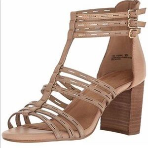 Worn ONCE Aerosoles Highway LT Tan Size 8 w/ Box